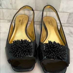 Anne Klein Iflex Ludwik peep toe flower dress sandal